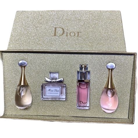 dior mini perfume set murah|Dior miniature perfume gift set.